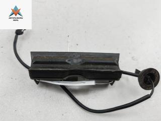 кнопка открытия багажника Ford Mondeo 3 поколение 2002, 2.0 л., дизель, АКПП, серый, универсал