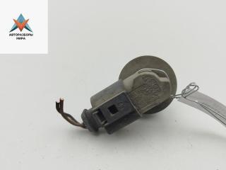 Патрон лампы указателя поворота Volkswagen Golf 3 поколение 1997, 1.4 л., бензин, МКПП, красный, хетчбэк 3 дв., 1H0953123G