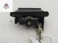 кнопка открытия багажника Volkswagen Golf 3 поколение 1997, 1.4 л., бензин, МКПП, красный, хетчбэк 3 дв., 827571A - фото №2