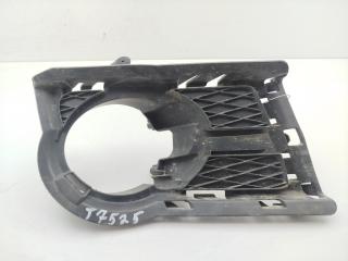 рамка фары противотуманной правой Volkswagen Tiguan 1 поколение 2008, 1.4 л., бензин, МКПП, белый, внедорожник 5 дв., 5N0853666A
