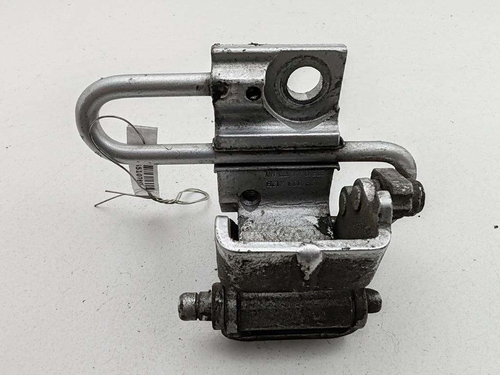 петля двери Volkswagen Passat B6 2008, серый, универсал, 3C9833412B