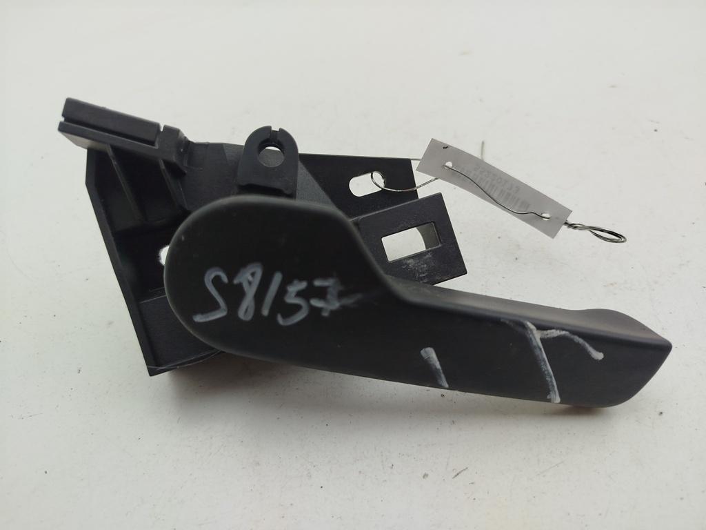 ручка открывания капота Volkswagen Passat B6 2005, 2.0 л., бензин, МКПП, серый, универсал, 1K1823633 - фото №1
