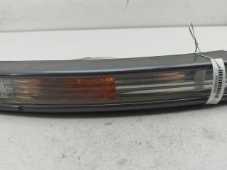 Поворотник (указатель поворота) правый Volkswagen Passat B6 2005, 2.0 л., дизель, МКПП, серый, универсал, 3C0953042E