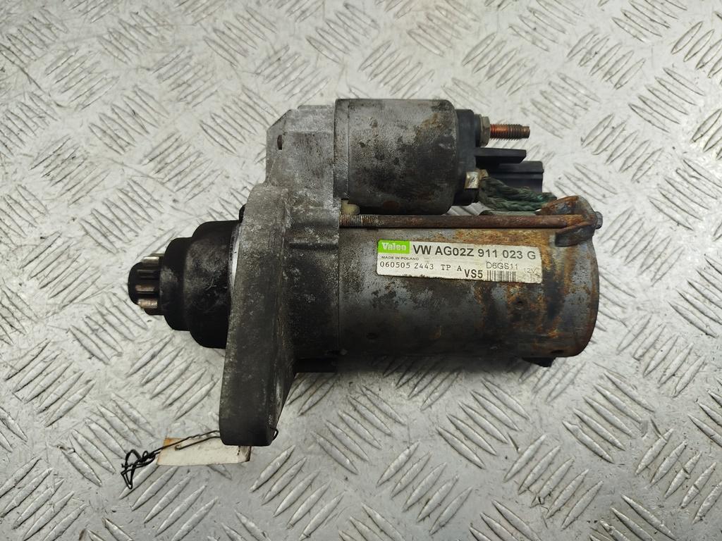 стартер Volkswagen Passat B6 2005, 2.0 л., бензин, МКПП, серый, универсал, 02Z911023G