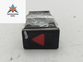 кнопка аварийной сигнализации Volkswagen Passat B5 1998, 1.8 л., бензин, МКПП, красный, универсал, 3B0953235B