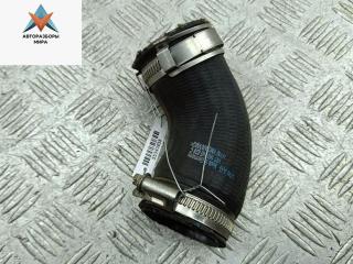 патрубок интеркулера Volkswagen Passat B6 2010, 1.4 л., бензин, АКПП, синий, универсал, 1K0145828C