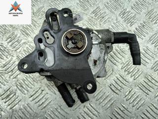 насос вакуумный Volkswagen Passat B6 2007, 2.0 л., дизель, МКПП, чёрный, универсал