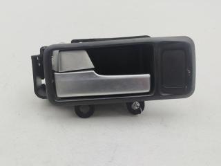 ручка внутренняя передняя левая Ford Focus 2 поколение 2006, 1.6 л., i, бензин, МКПП, красный, хетчбэк 5 дв., 3M51R22601