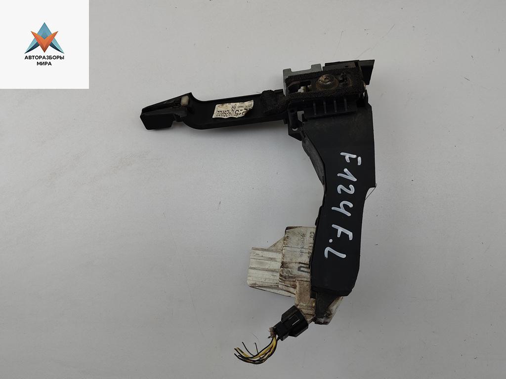 ручка наружная передняя левая Ford Mondeo 3 поколение 2002, 2.0 л., дизель, АКПП, серый, универсал, 1S71F219A65AR - фото №1