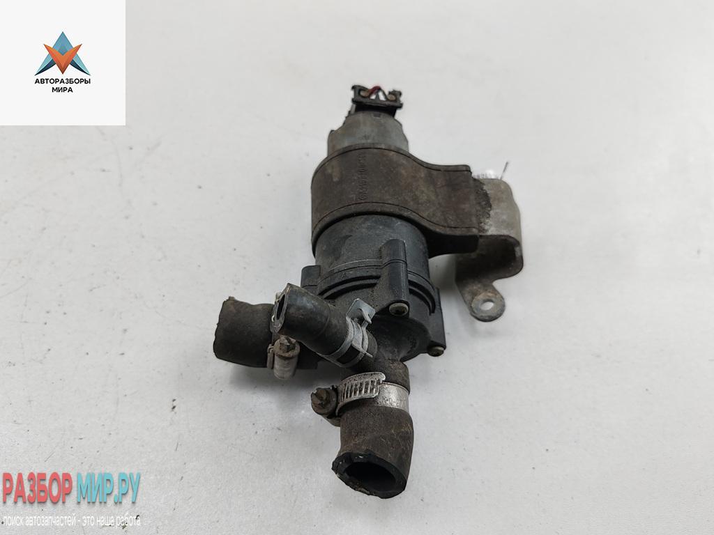 Насос водяной дополнительный Mercedes-Benz E-Класс W210/S210 1998, 2.8 л., бензин, 0018353564 - фото №1