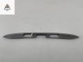 накладка подсветки номера Peugeot 307 1 поколение 2004, 2.0 л., бензин, МКПП, жёлтый, универсал, 9638615777 - фото №2