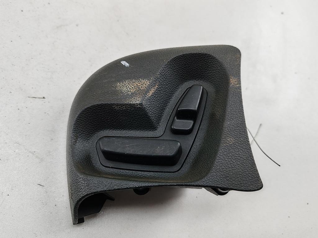 Ручка регулировки спинки сиденья Mercedes-Benz E-Класс W211/S211 2004, 3.2 л., дизель, АКПП, серый, универсал, 2118211358 - фото №1