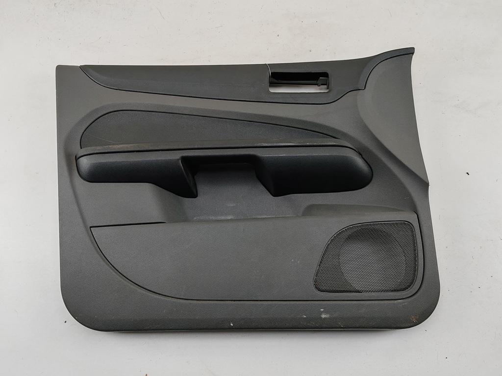 обшивка двери передняя левая Ford Focus II 2007, 1.8 л., бензин, МКПП, серый, универсал, 4M51A23943C