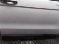 дверь передняя правая Honda CR-V 3 поколение [рестайлинг] 2011, 2.2 л., дизель, МКПП, внедорожник 5 дв. - фото №3