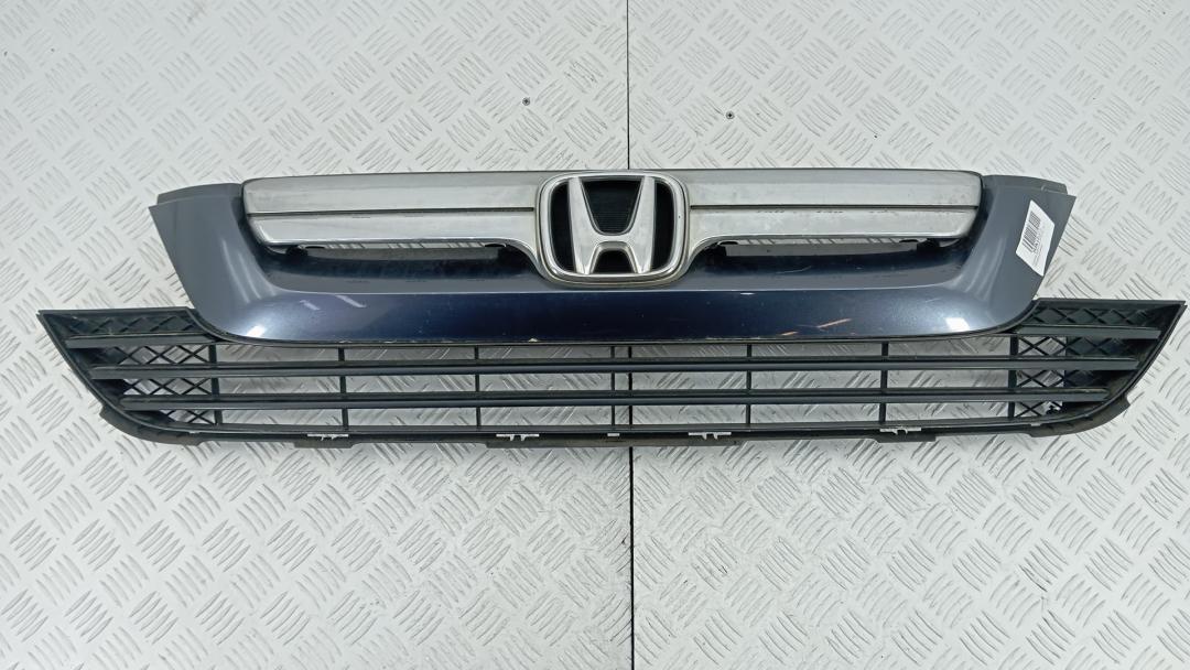 решетка радиатора Honda CR-V 2008, 2.2 л., дизель, МКПП, внедорожник 5 дв.