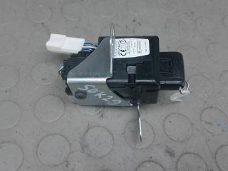 замок зажигания Toyota COROLLA VERSO 2008, 1.8 л., бензин, робот, минивэн, 896100F020