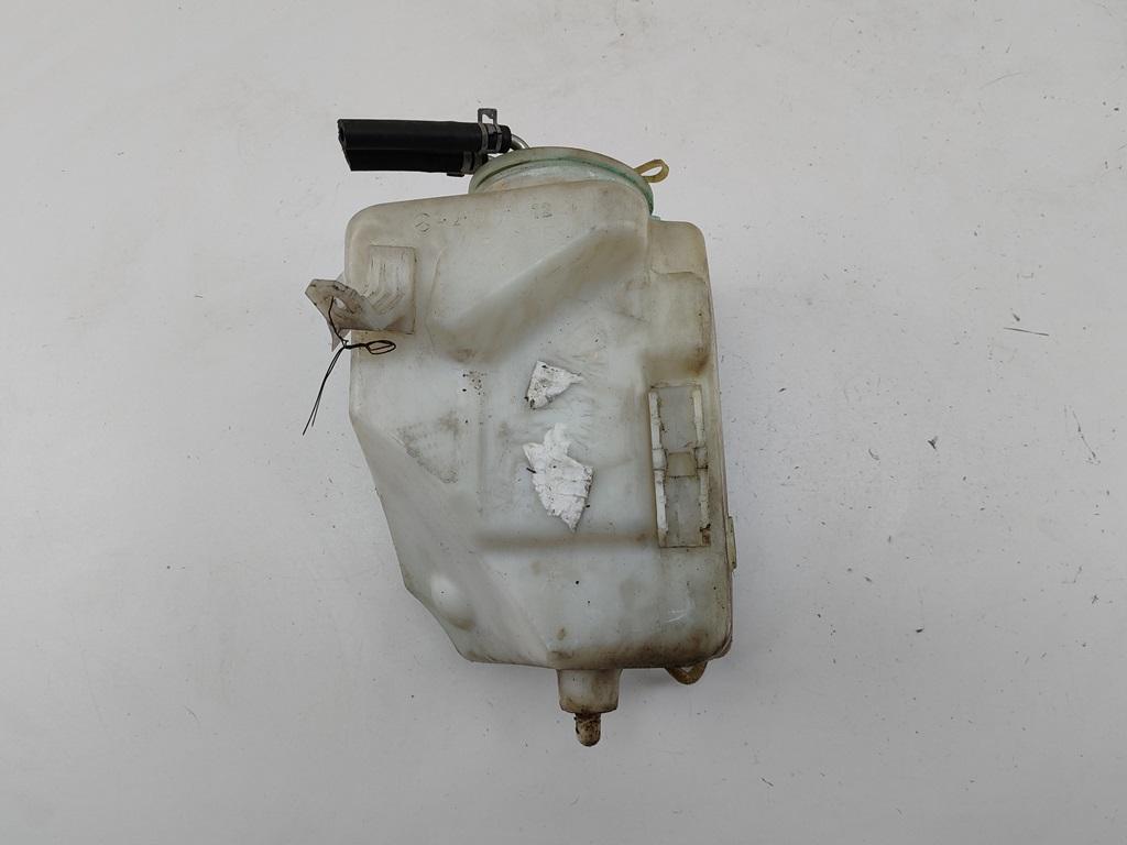 бачок омывателя Mercedes-Benz E W210 1998, 3.2 л., бензин, универсал, 2108691220
