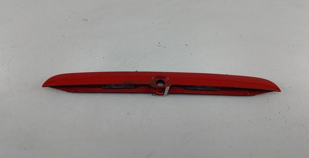 накладка подсветки номера Opel Zafira A 2000, 1.8 л., бензин, МКПП, красный, минивэн, 90579631