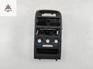 консоль салона (центральная часть) Opel Astra G 1998, 1.6 л., бензин, МКПП, белый, универсал, 90561237