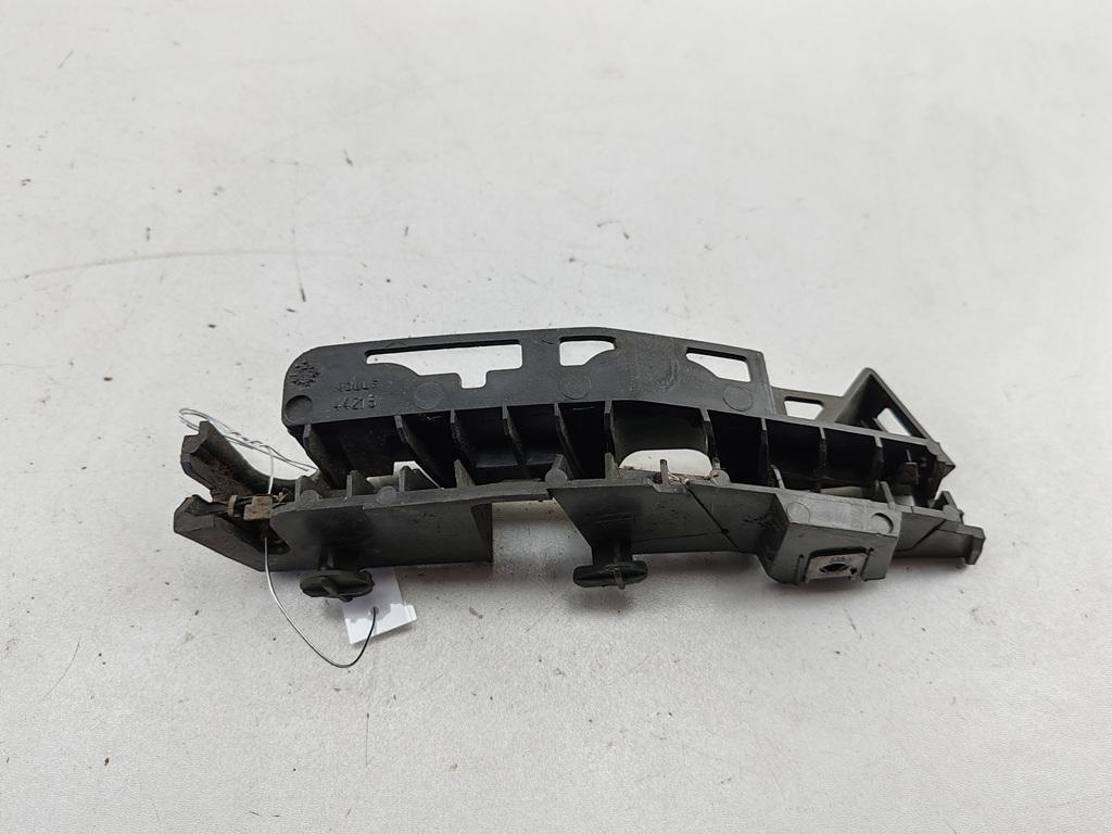 крепление ( кронштейн ) крыла Peugeot 308 T7 2008, универсал, 9680406480