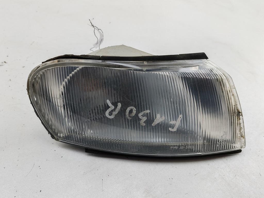 Поворотник (указатель поворота) правый Opel Vectra B 1998, 1.6 л., бензин, АКПП, серый, седан, 18-3403