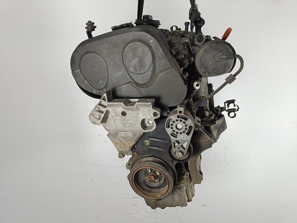 двигатель Volkswagen Passat B6 2006, 2.0 л., дизель, МКПП, BKP