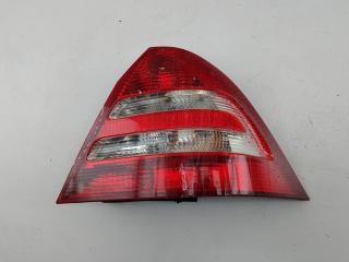фонарь задний правый Mercedes-Benz C W203 2004, 2.2 л., дизель, МКПП, серый, седан, 2038202064
