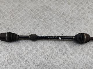 полуось передняя правая (приводной вал, ШРУС) Nissan Tiida C11 [рестайлинг] 2010, 1.6 л., бензин, МКПП, белый, хетчбэк 5 дв.