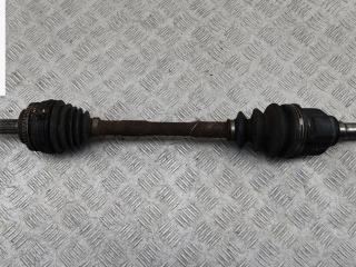 полуось передняя левая (приводной вал, ШРУС) Toyota Yaris Verso 2001, 1.3 л., бензин, МКПП, серый, минивэн