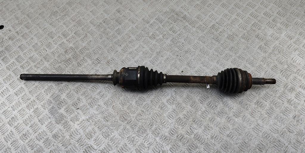 полуось передняя правая (приводной вал, ШРУС) Toyota RAV4 XA20 2005, 2.0 л., бензин, АКПП, серый, внедорожник 5 дв.