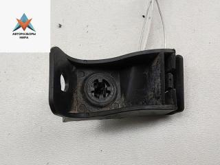 кронштейн (крепление) Toyota Yaris Verso 2001, 1.3 л., бензин, МКПП, серый, минивэн