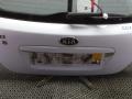 крышка багажника Kia Ceed 1 поколение [рестайлинг] 2011, 1.6 л., дизель, МКПП, хетчбэк 5 дв., 737001H000 - фото №2