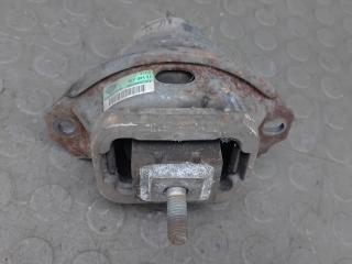 Подушка двигателя дизельная Land Rover Discovery 4 поколение 2012, 3.0 л., SD V6, дизель, АКПП, внедорожник 5 дв.