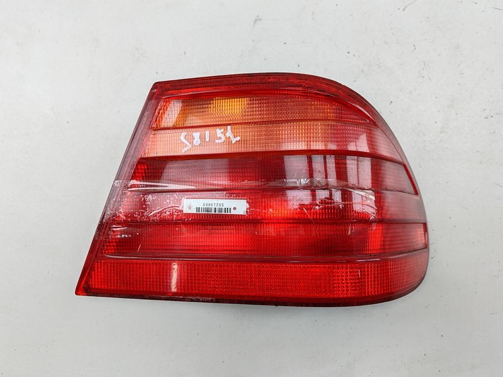 фонарь задний правый Mercedes-Benz E W210 1999, 2.0 л., бензин, МКПП, синий, седан, 2108204464