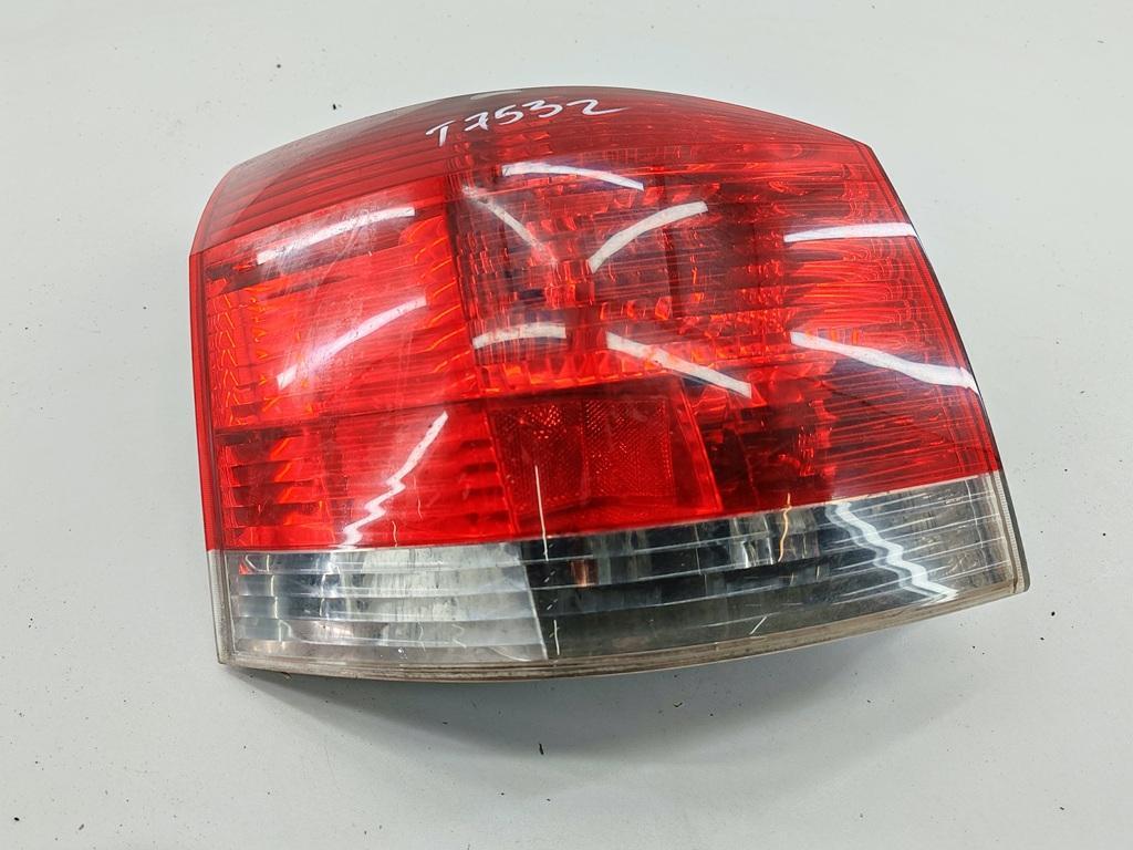 фонарь задний левый Opel Signum 2004, 2.2 л., дизель, АКПП, серый, хетчбэк 5 дв., 13159861