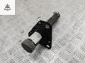 кронштейн переднего бампера Audi A4 B5 [рестайлинг] 2001, 2.4 л., бензин, МКПП, синий, универсал, 8D0807133A - фото №2