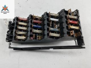 блок предохранителей Mercedes-Benz E-Класс W124 1985, 2.3 л., бензин, АКПП, коричневый, седан, 1245400150