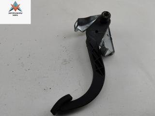 педаль сцепления Opel Astra H/Family [рестайлинг] 2006, 1.4 л., бензин, МКПП, серый, хетчбэк 5 дв., 9010888
