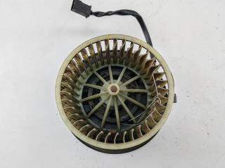 моторчик печки Audi 80 8A/B3 1989, 1.8 л., бензин, МКПП, серый, седан, 893819021