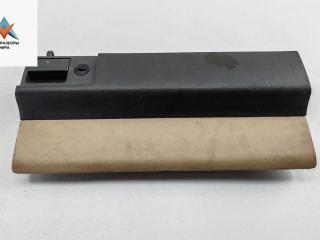 бардачок Mercedes-Benz E-Класс W124 1985, 2.3 л., бензин, АКПП, коричневый, седан