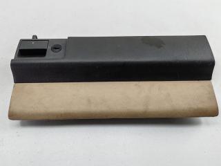 бардачок Mercedes-Benz E-Класс W124 1985, 2.3 л., бензин, АКПП, коричневый, седан