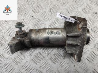 кронштейн переднего бампера Audi A4 B6 2004, 2.0 л., бензин, МКПП, чёрный, универсал, 8E0807133B