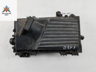 корпус воздушного фильтра Skoda Octavia mk1 (A4 1U) 2007, 1.6 л., бензин, МКПП, белый, хетчбэк 5 дв., 1J0129620