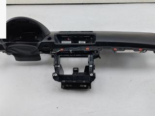 панель передняя салона (торпедо) BMW 1 серия E81/E82/E87/E88 [рестайлинг] 2009, 2.0 л., дизель, МКПП, чёрный, хетчбэк 5 дв.