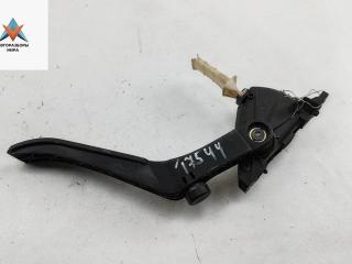 педаль Volkswagen Touareg 1 поколение 2005, 2.5 л., дизель, АКПП, чёрный, внедорожник 5 дв., 7L6723507