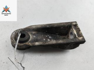 кронштейн радиатора Opel Vectra C 2004, 2.2 л., бензин, МКПП, синий, универсал, 13140216