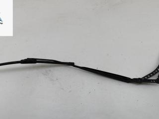 Щеткодержатель (поводок стеклоочистителя) передний Renault Scenic 2 поколение 2003, 2.0 л., бензин, АКПП, серый, минивэн, 8200113231