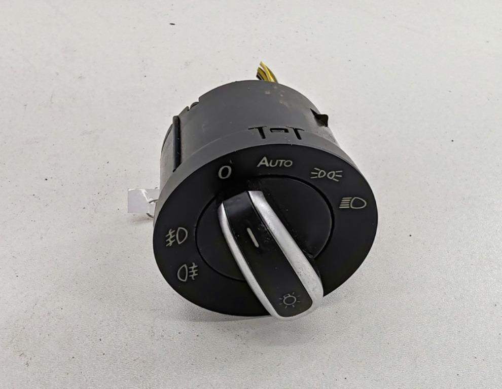 переключатель света Volkswagen Passat B6 2005, 2.0 л., бензин, МКПП, серый, универсал, 1K0941431