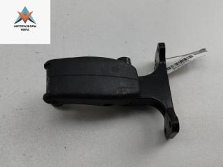 ручка стеклоподъемника Mercedes-Benz Vito 1999, 2.8 л., бензин, АКПП, серый, микроавтобус