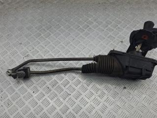 кулиса Audi A4 B5 2001, 2.4 л., бензин, МКПП, синий, универсал, 4B0711025E